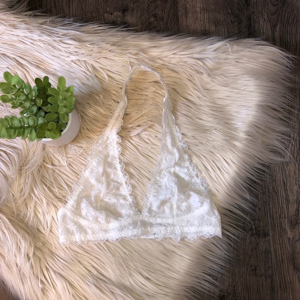 White Lace Bralette Halter sz S NWOT